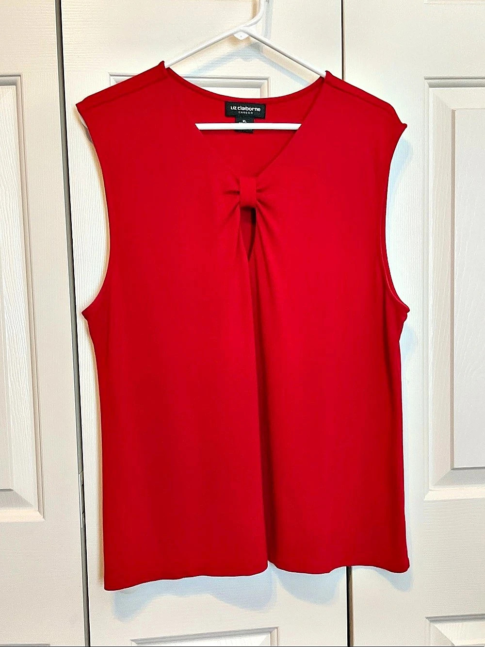 Liz Claiborne Red Sleeveless Blouse Size XL Like New